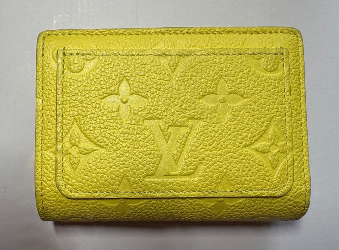 LOUIS VUITTON ポルトフォイユ クレア