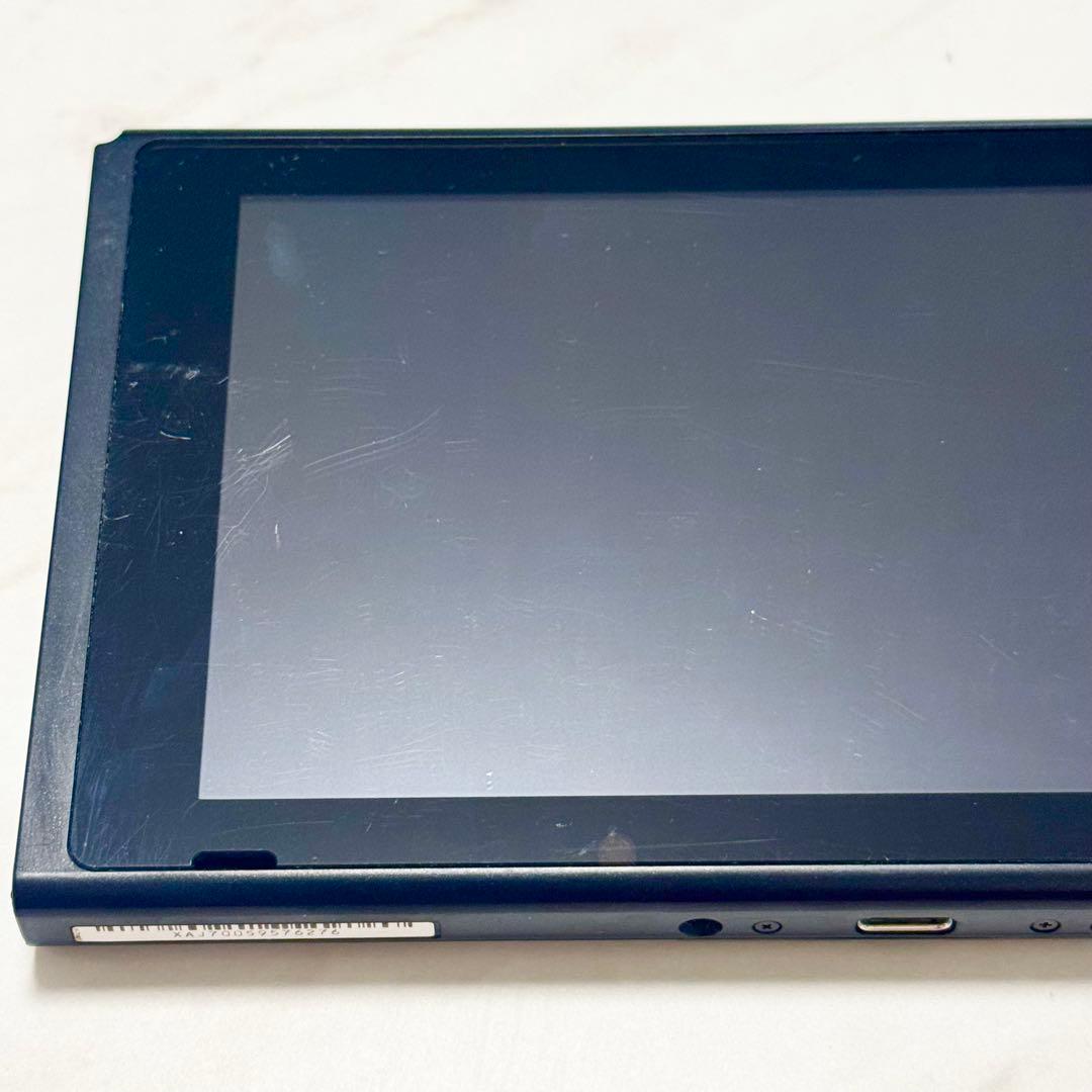 【動作確認済み】Nintendo Switch 本体のみ 2018年　ピカブイ