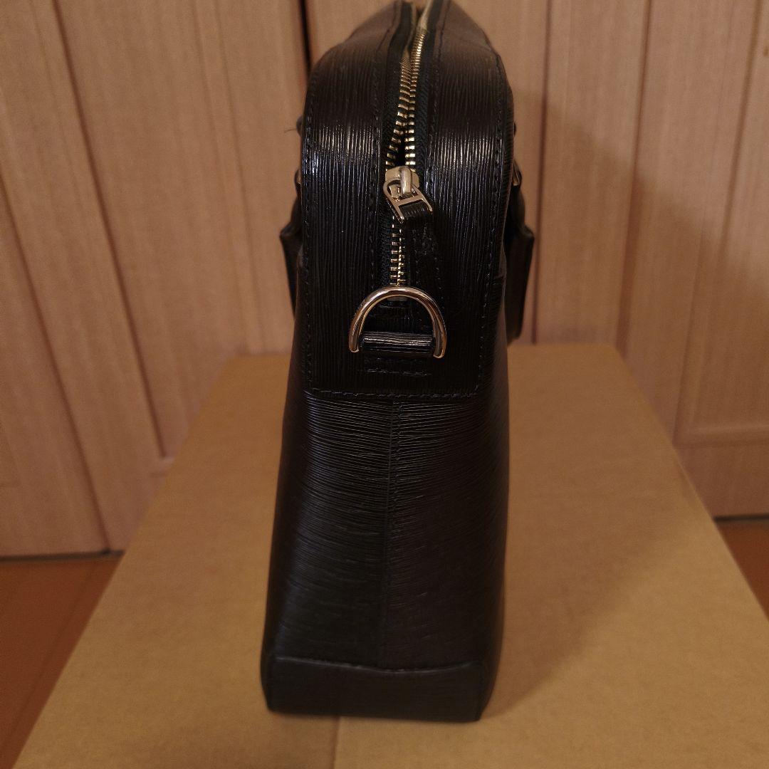 ペッレモルビダ キャピターノ ブリーフケース ビジネスバッグ