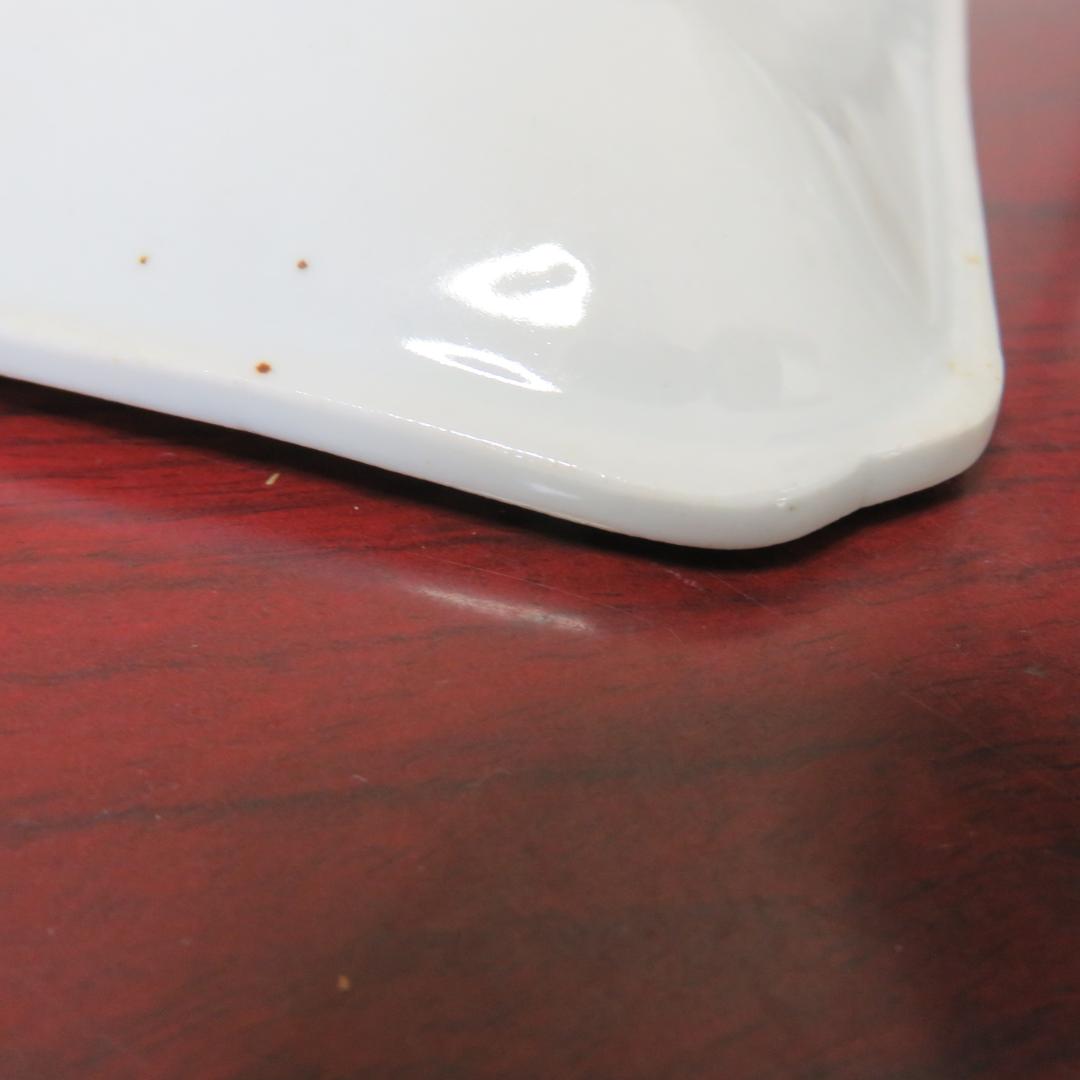 角皿 江戸 中期 後期 柿右衛門様式 花唐草 松竹梅 花弁縁 木箱 - メルカリ