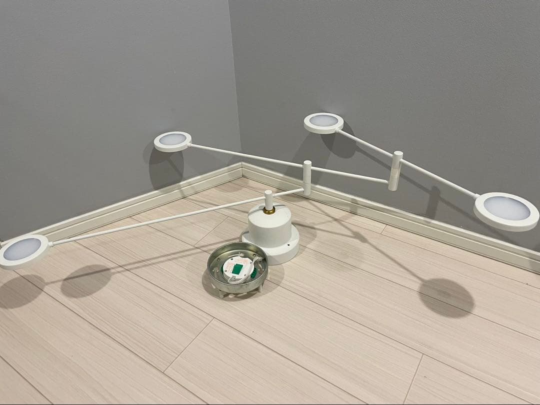 週末値引き‼️LED CEILING LIGHT TRAVIS ホワイト