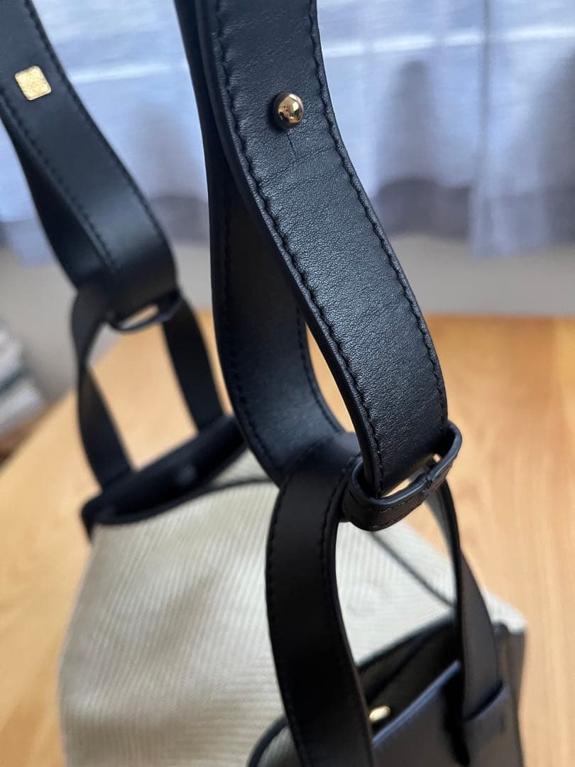 《今週末まで最終価格》LOEWE ロエベ ハンモック　コンパクト