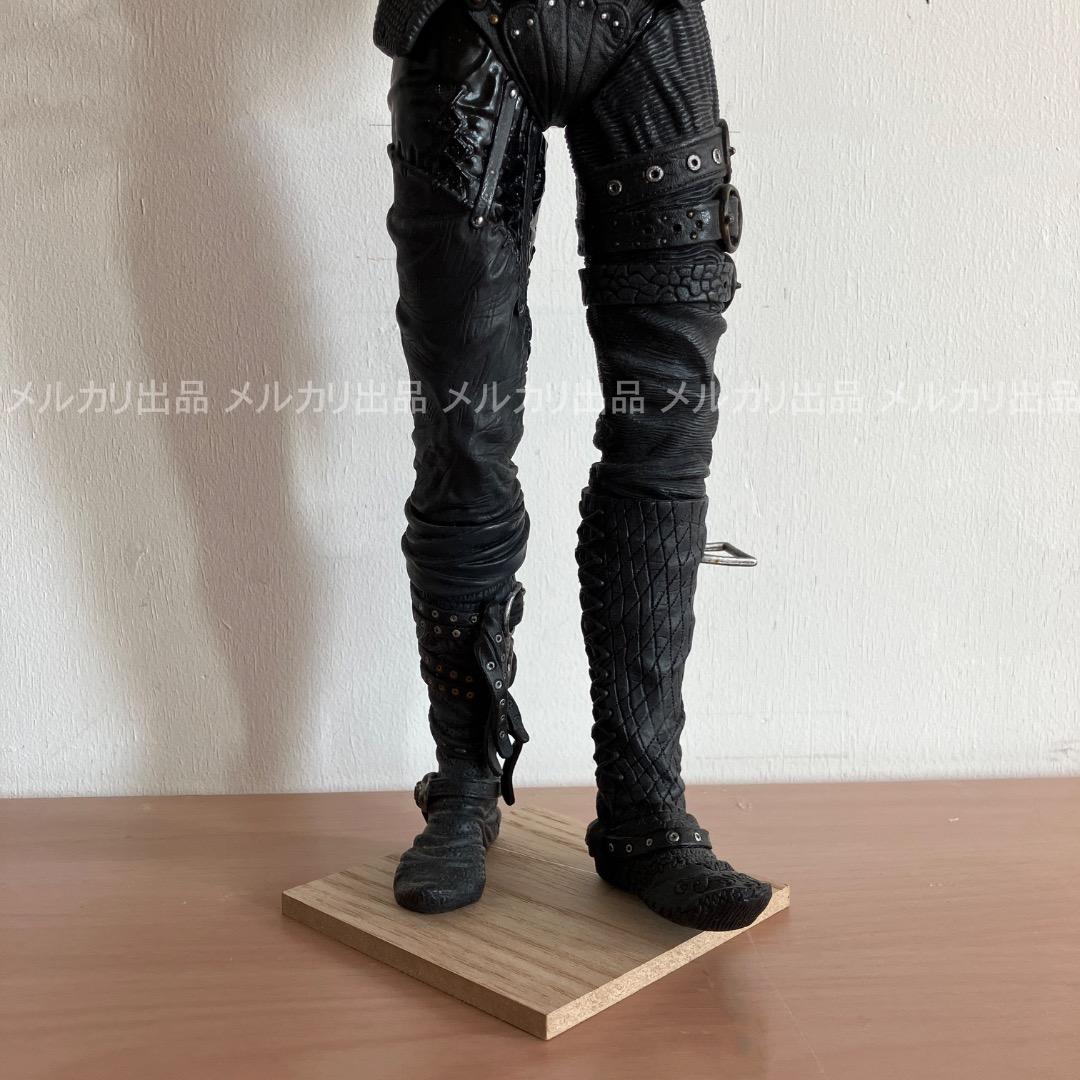 「シザーハンズ」エドワード／マクファーレントイズ