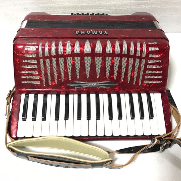 YAMAHA ヤマハ アコーディオン 8905 レッド 32鍵盤21ベース