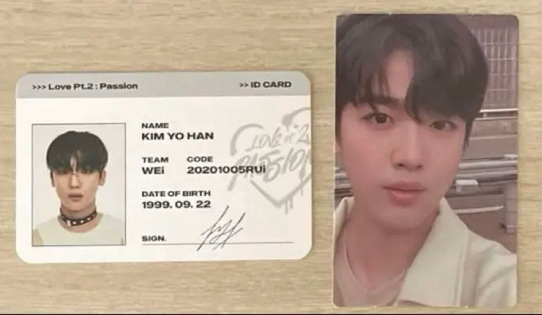 wei キムヨハン トレカ - メルカリ