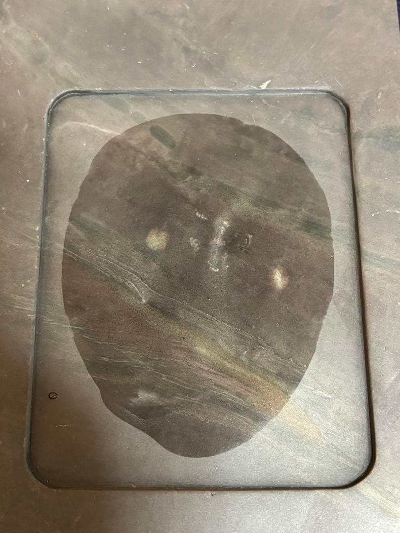 再出品 絶品老坑端渓水巌硯 魚児隊青花・蕉葉白・