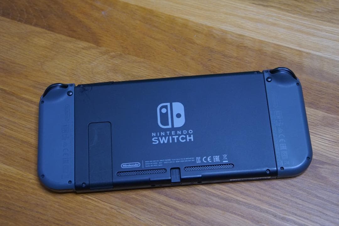 美品・使用頻度少　Nintendo Switch 本体（グレー）＆付属品セット