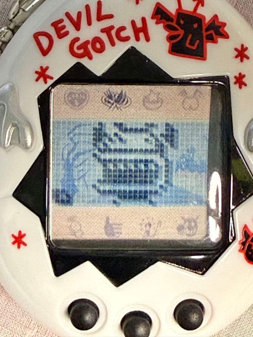 【動作確認済】デビルっちのたまごっち 白