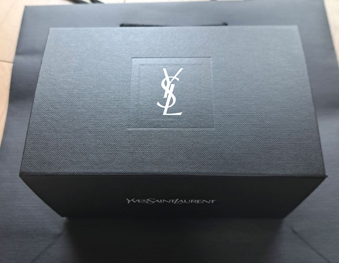 イヴ・サンローラン モン パリ オーデパルファム 50ml 新品未使用 未開封