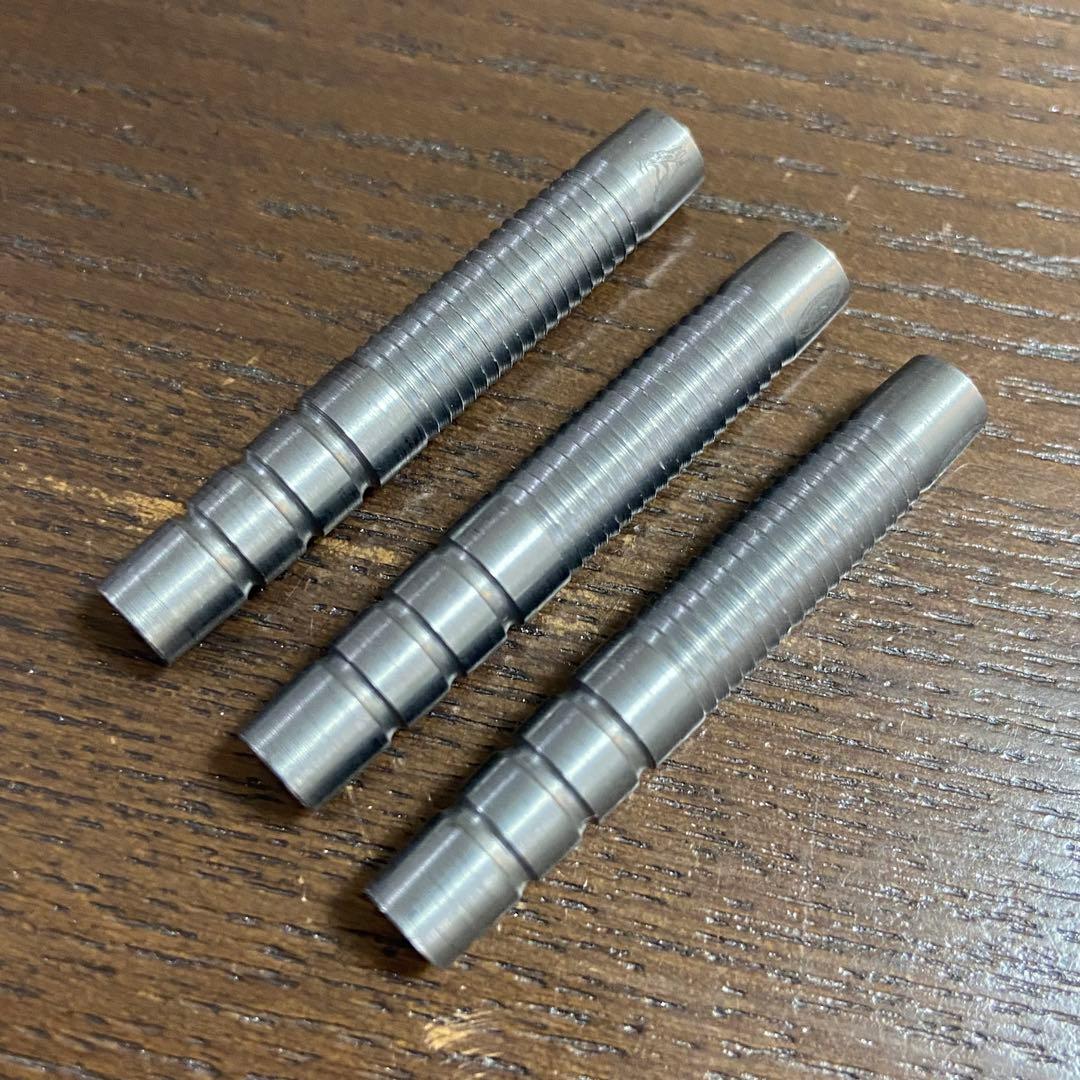 RED DRAGON Snakebite PL15 18gピーター・ライト