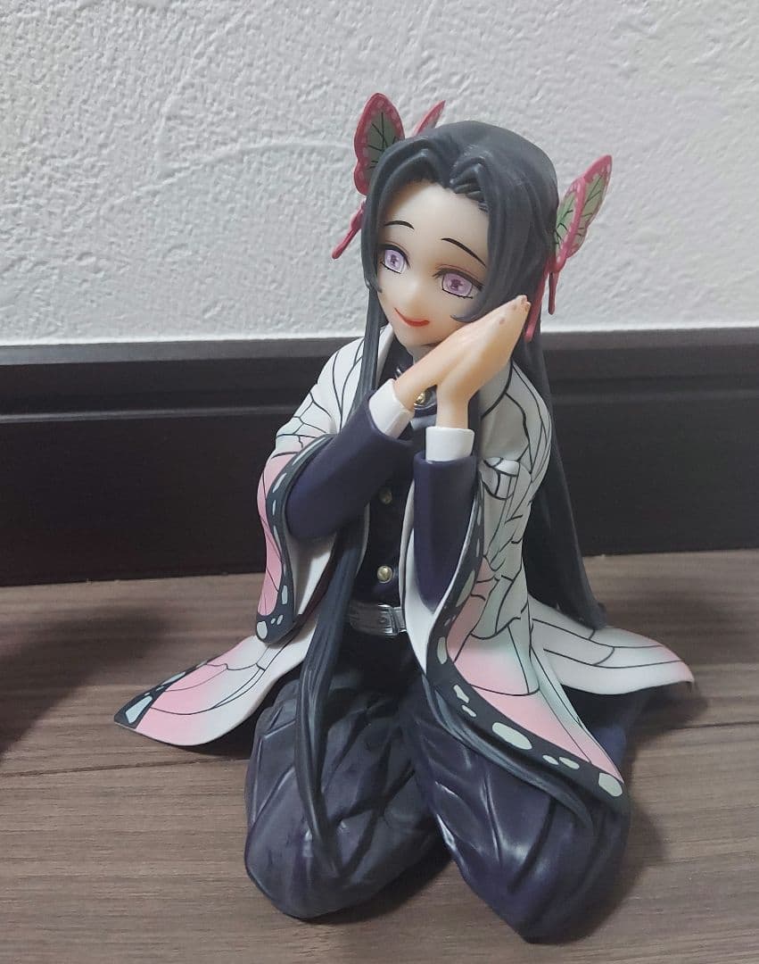 思い出の蝶屋敷 胡蝶しのぶ、胡蝶カナエ、栗花落カナヲ フィギュア