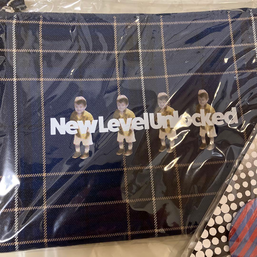 ミセスグリーンアップル 若井滉斗 バースデーグッズ 缶バッジ&ポーチ