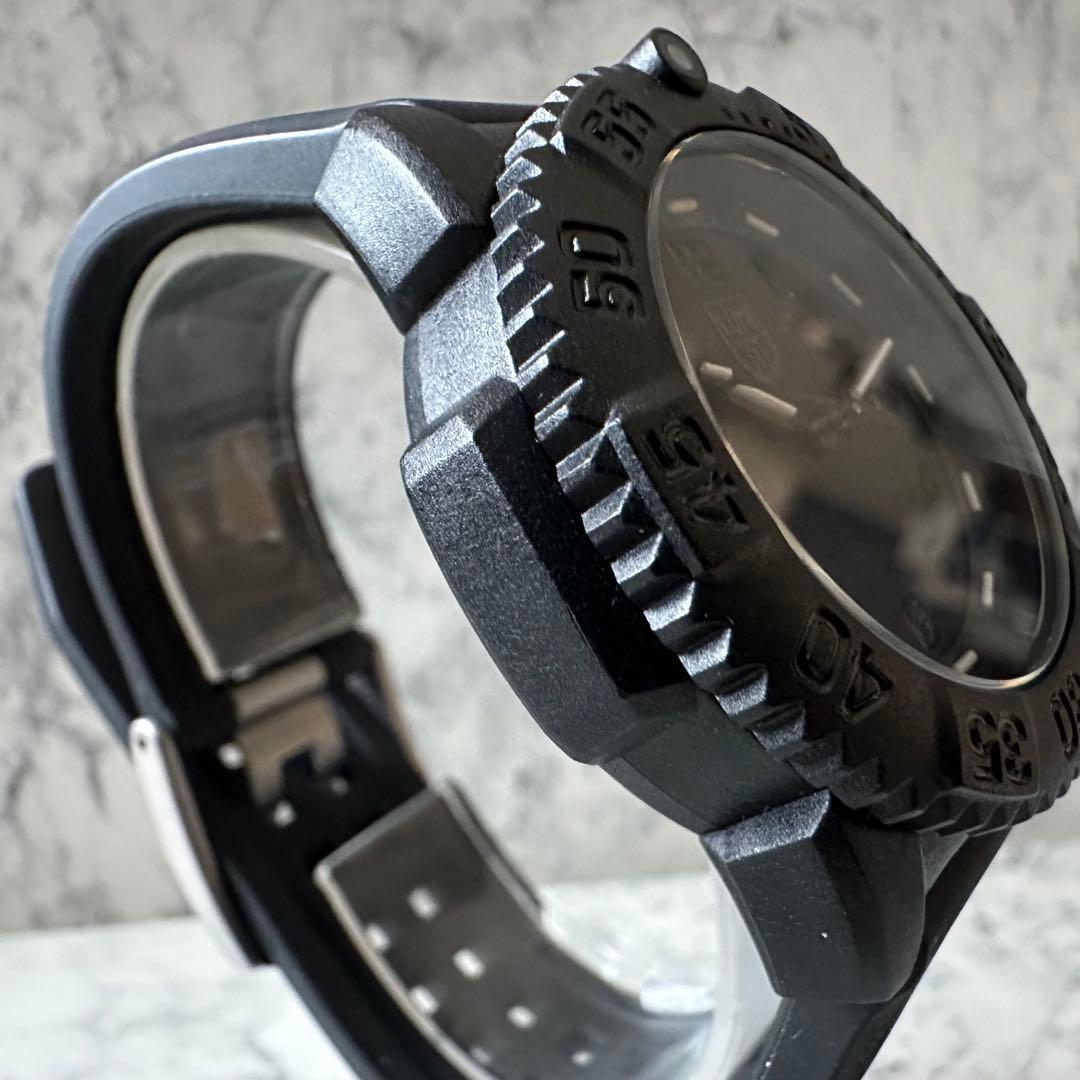 美品 Luminox ルミノックス ブラックアウト 7050 SERIES