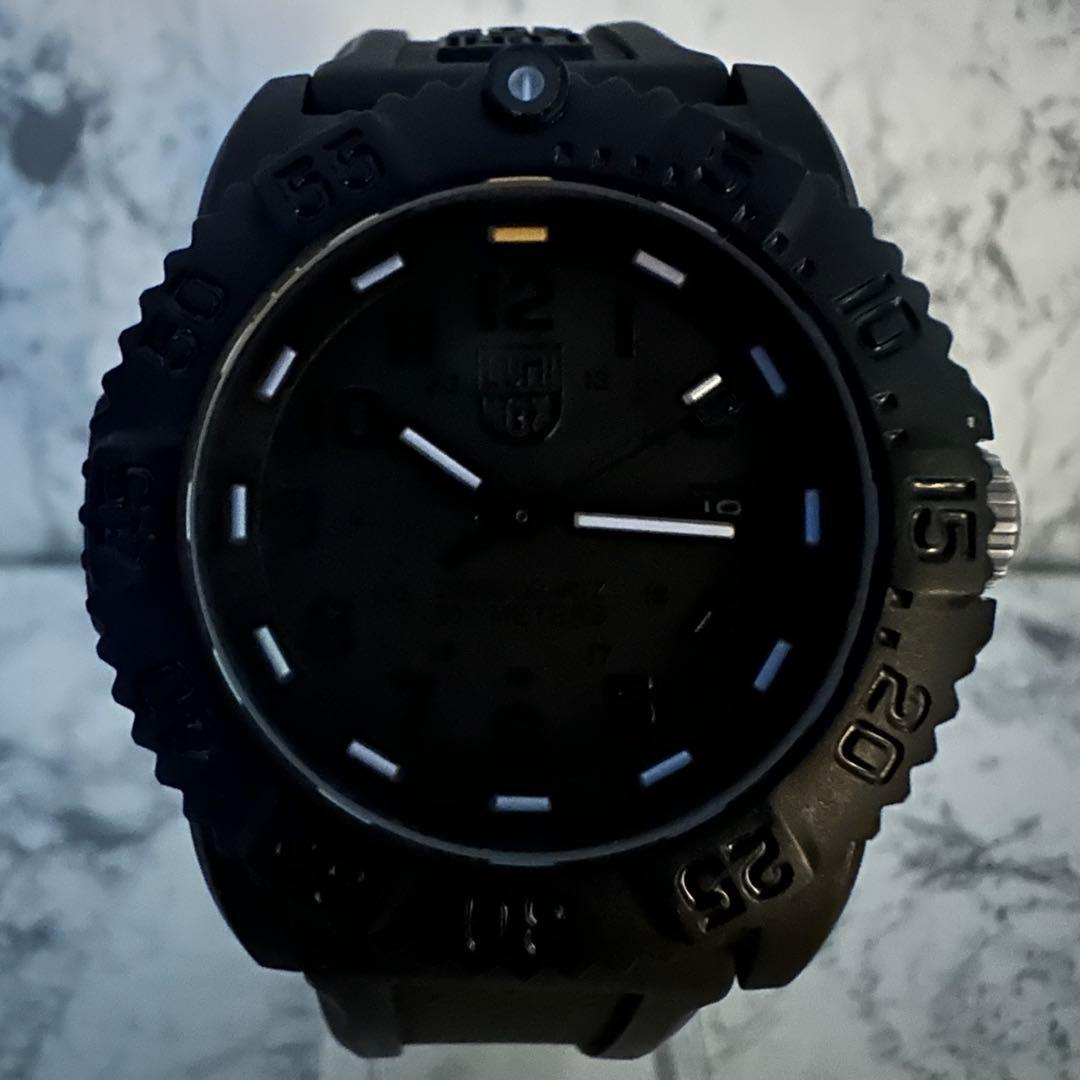 美品 Luminox ルミノックス ブラックアウト 7050 SERIES