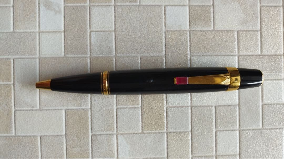 モンブラン ボエム ルージュ Rouge ボールペンの通販はau PAY