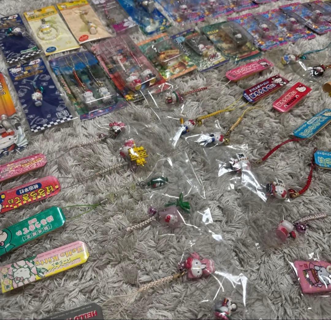 ご当地キティ　まとめ売り　他　105個セット【5056