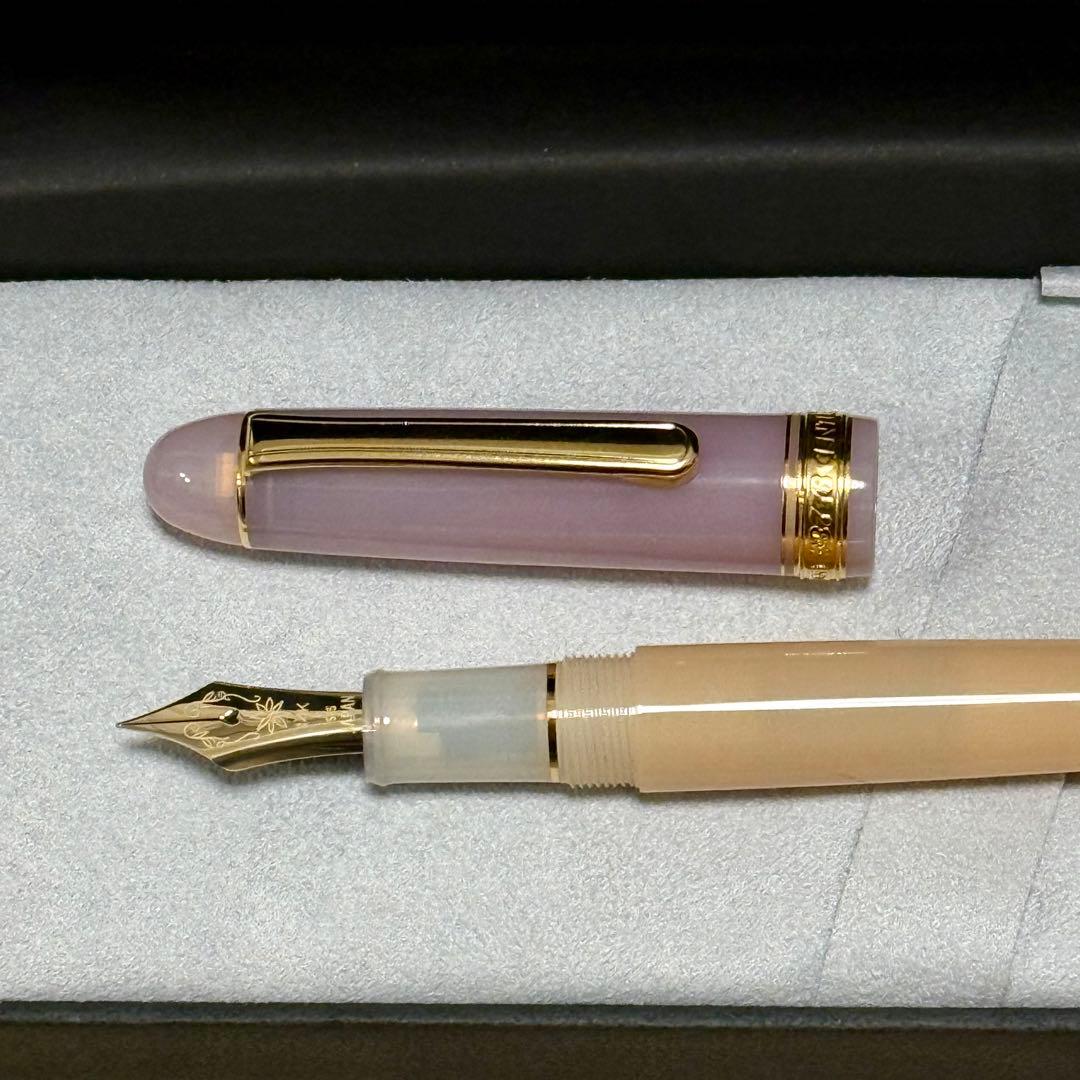 モンブラン ボエム 万年筆 ペン先14K ブラック シルバー インクなし