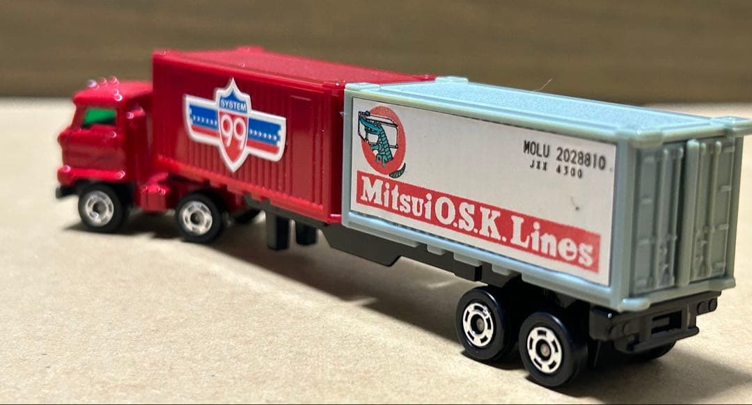 日本製 ロングトミカ 日野 セミトレーラー 海上コンテナ運搬車