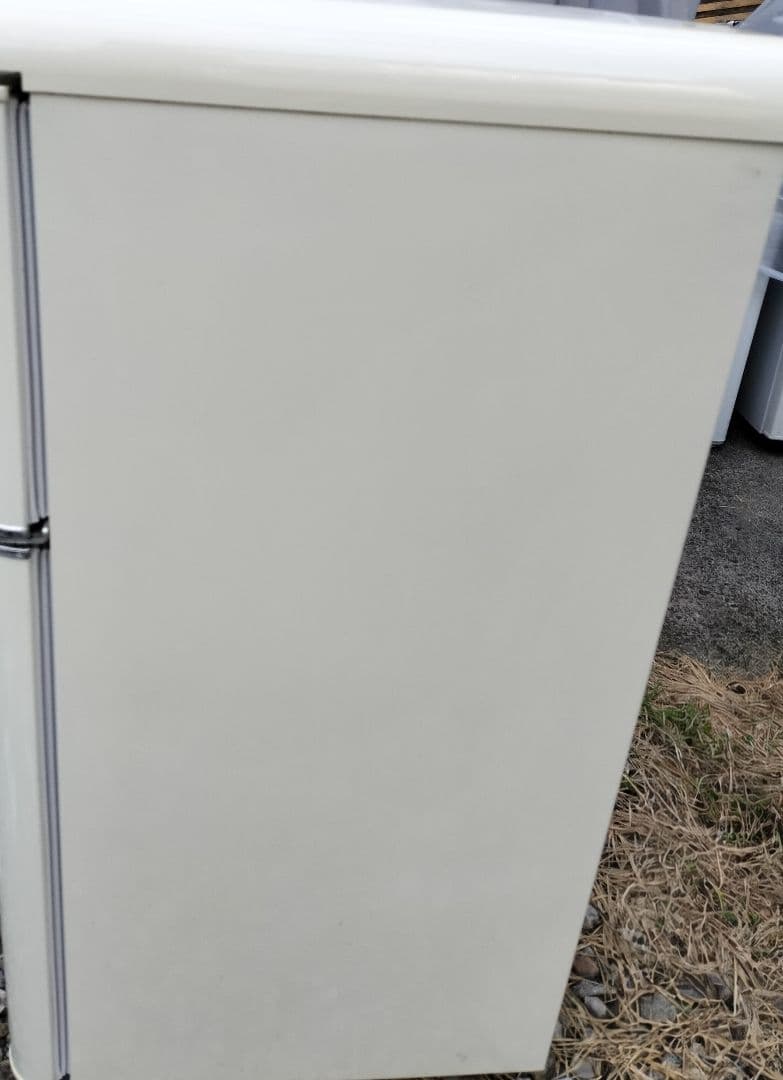 アイリスオーヤマ レトロ風 冷凍冷蔵庫 81L PRR-082D-W2022年製