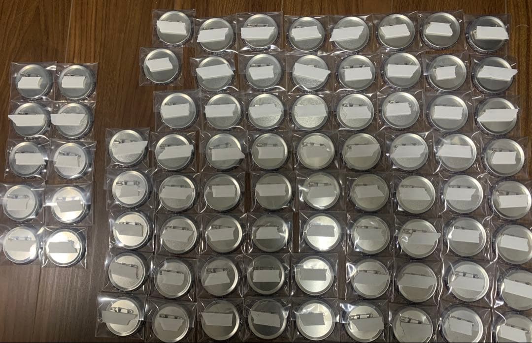 しまさかバースデー 2021 あほの坂田 となりの坂田 ブラナイ 缶バッジ