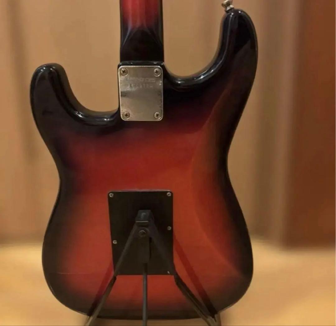 希少 ヘッドクラッシャー装備時代のFERNANDES FST-65 アーム付