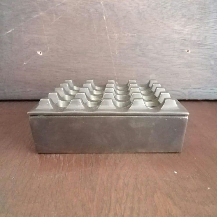 逸品 真鍮 灰皿 ミッドセンチュリー オブジェ スウェーデン