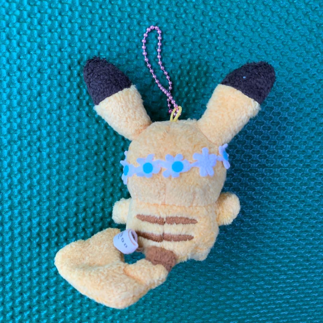 ピカチュウぬいぐるみ　２個