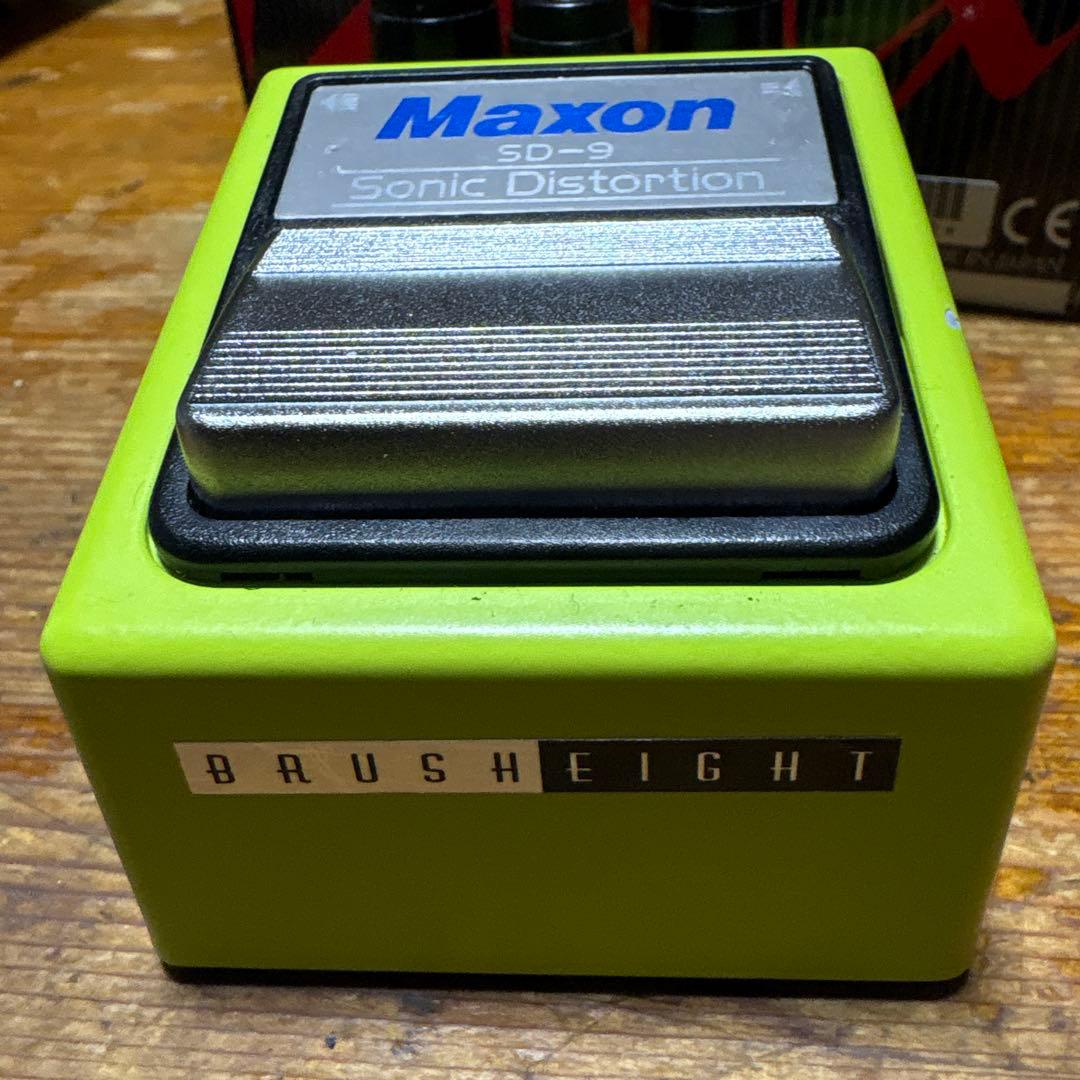 ギター brush eight Maxon SD-9