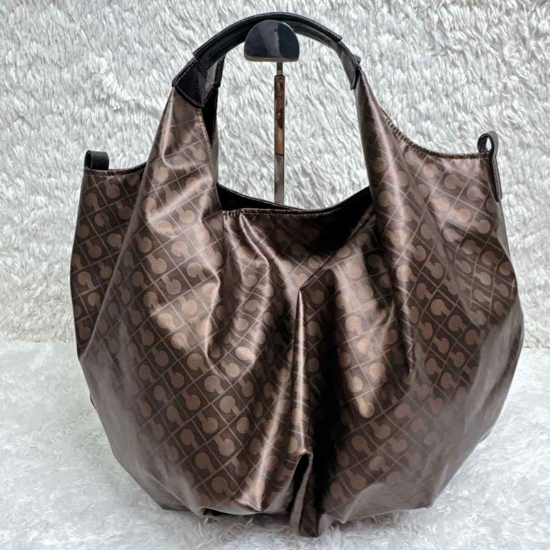 【未使用級】GHERARDINI 2way ショルダーバッグ ソフティ バルーン