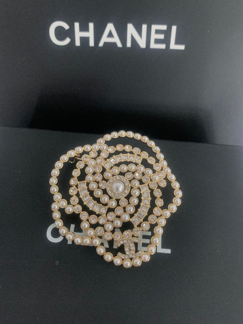 シャネル パール クリスタル ブローチ ゴールド CHANEL-【美品