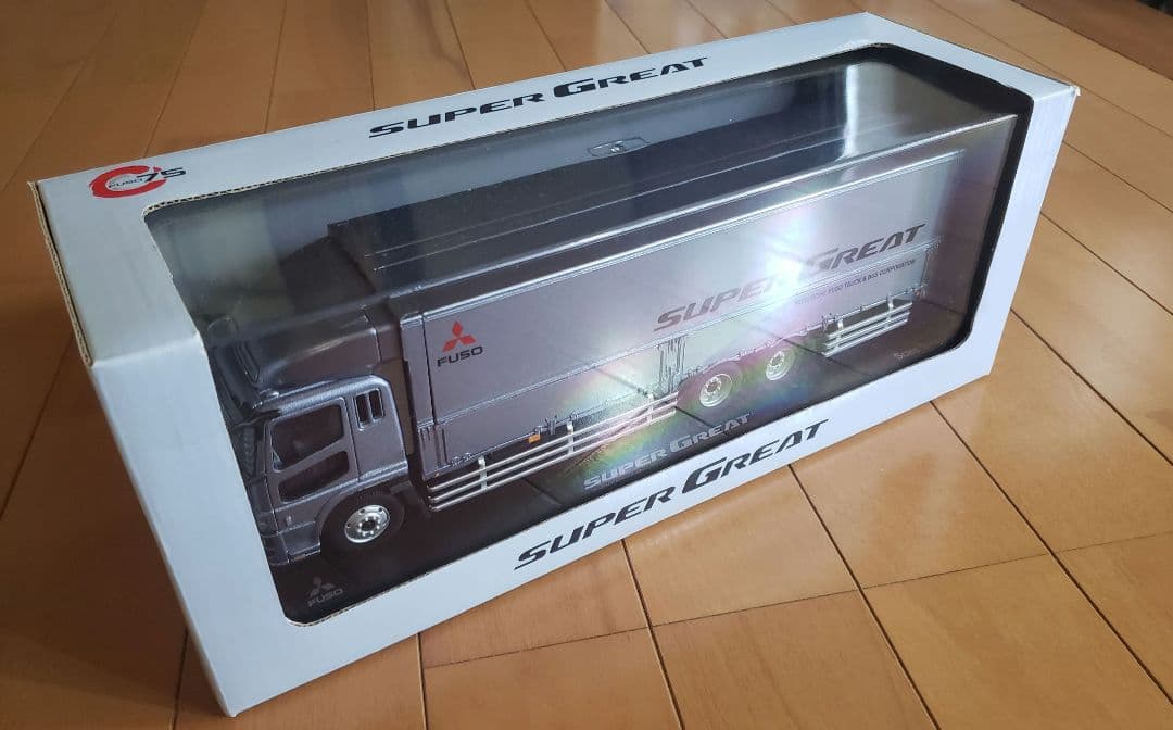 非売品　三菱ふそう 1/43 スーパーグレートミニカー