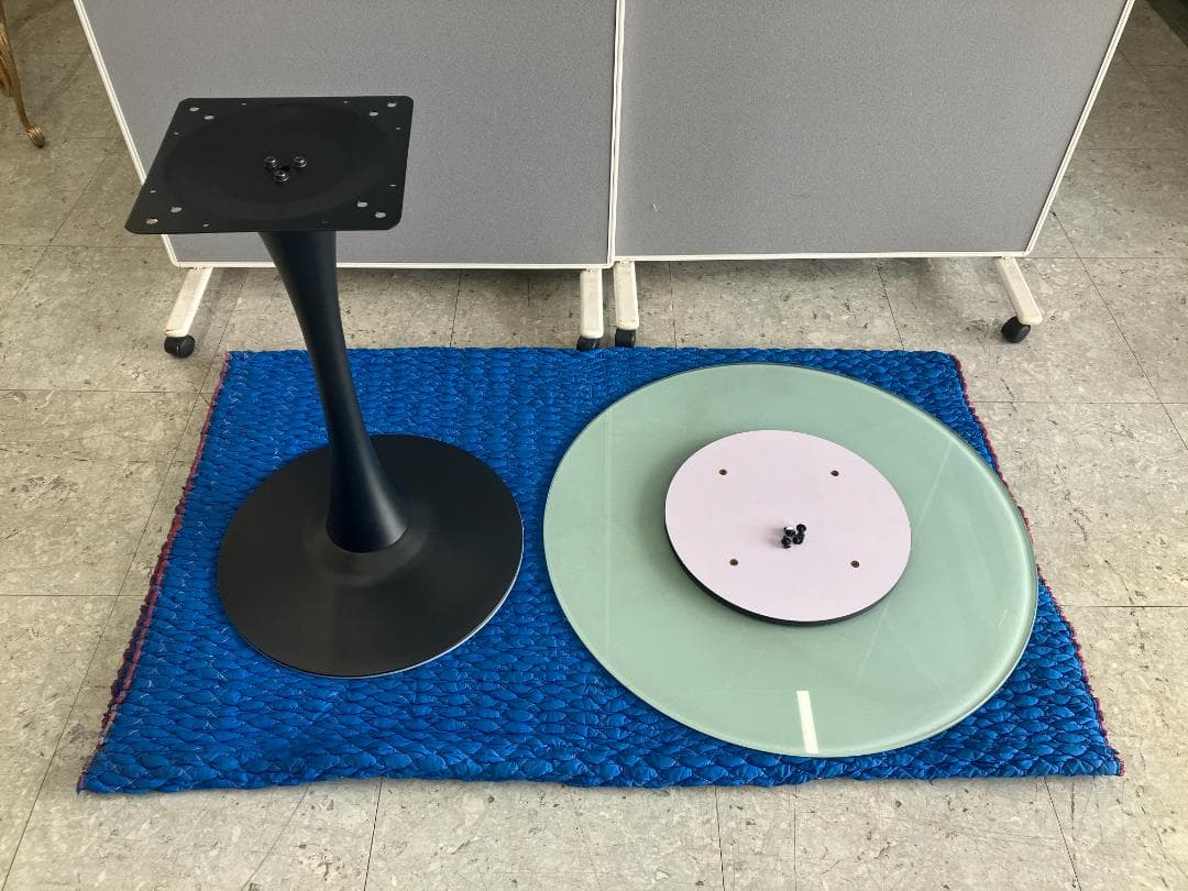 大川家具 カフェテーブル 円形 大理石風 グレー