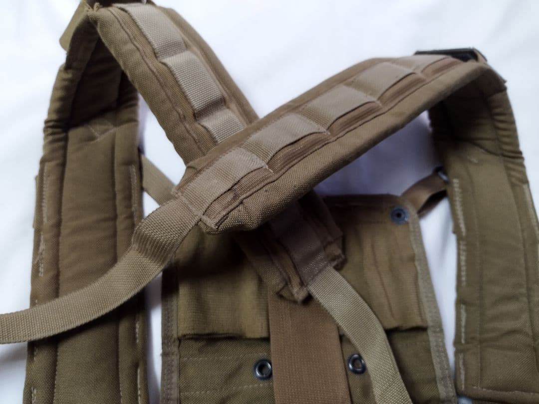 P-11)USMC.ローデシアンリーコンベスト 海兵隊 実物 ユーズド - メルカリ