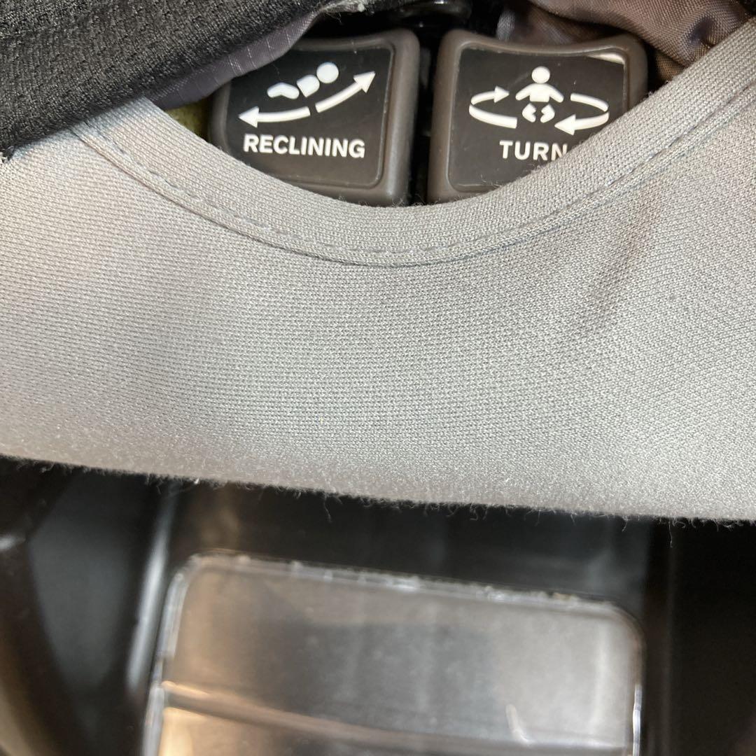 Combi コンビクルムーヴスマート Light ISOFIX チャイルドシート