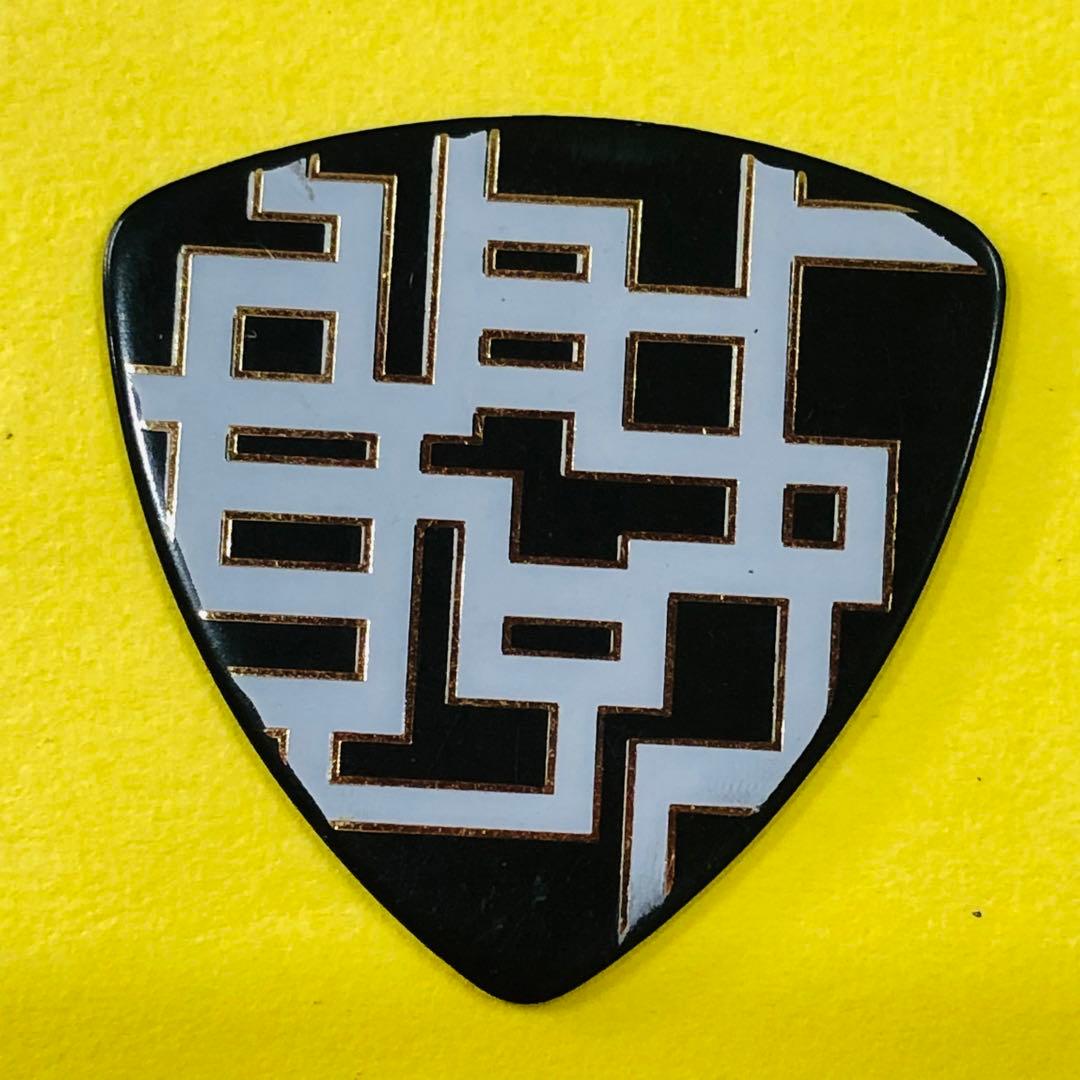 布袋寅泰25th記念エンブレム