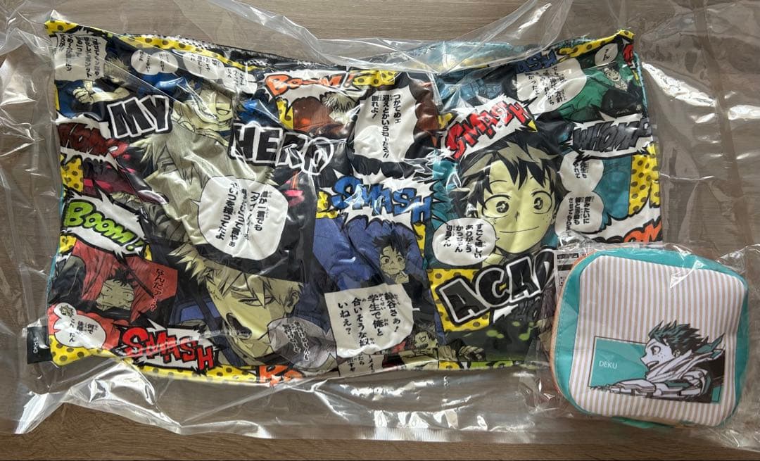 ヒロアカ　フェア 沈むんだけどすごくない？ クッション　スクエアポーチ　緑谷爆豪