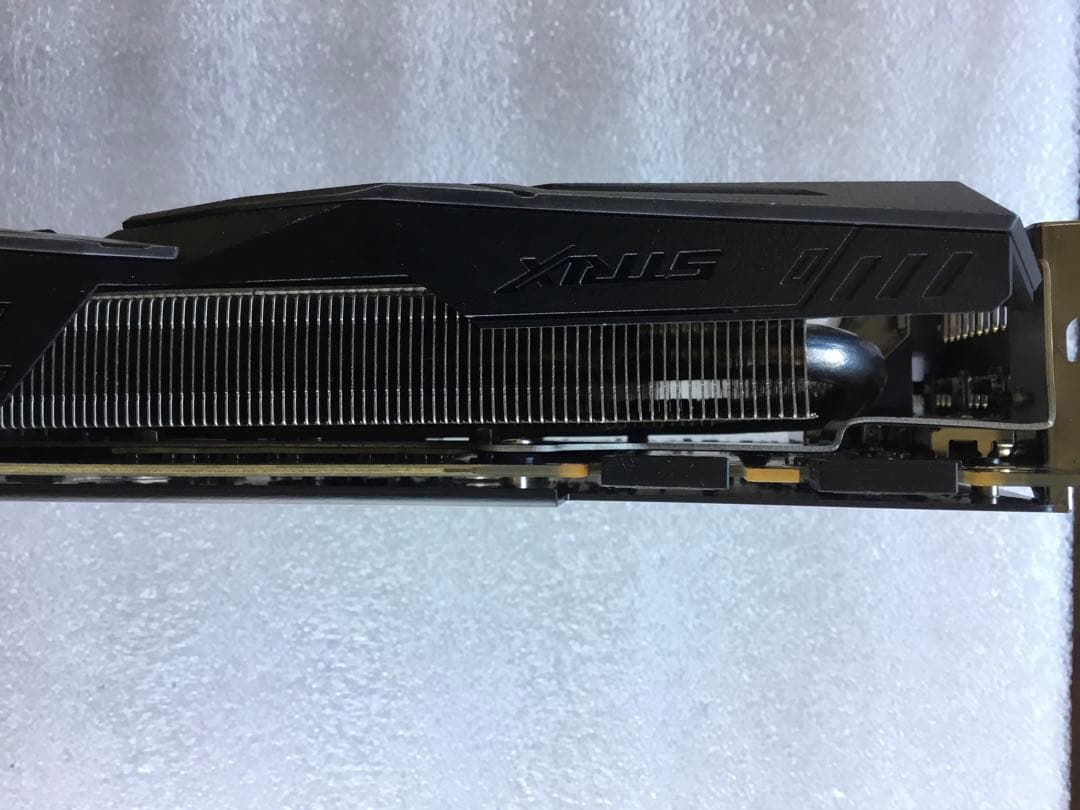 ASUS STRIX-GTX1070-8G-GAMING《ジャンク品》