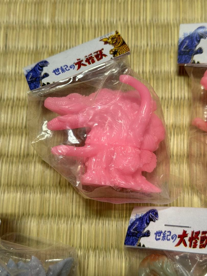マルガチャ ゴジラ 怪獣 ミニソフビ まとめ セット マルサン レトロ 特撮