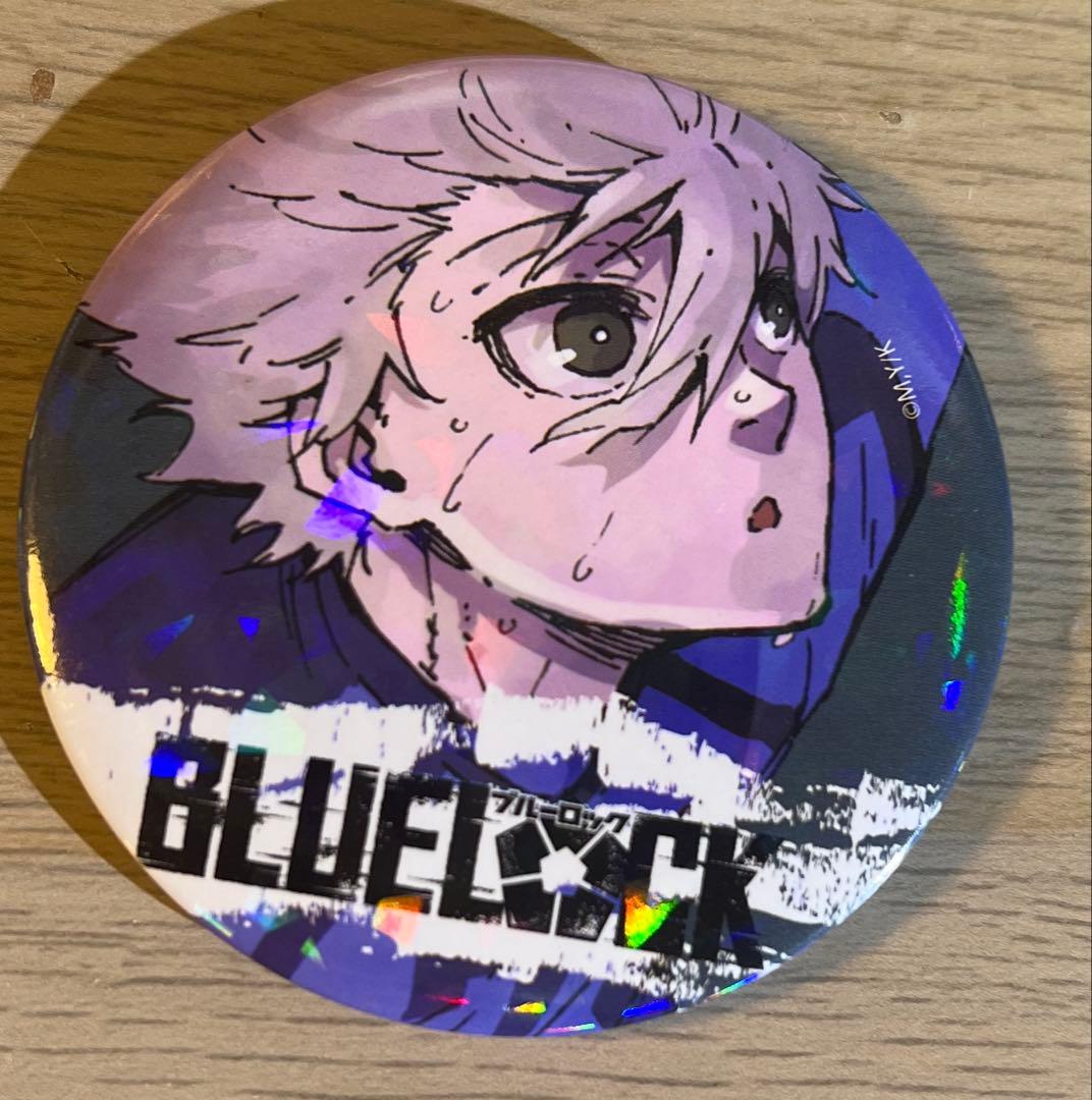 ブルーロック STORE POP UP SHOP ホログラム缶バッジ 凪誠士郎 - メルカリ