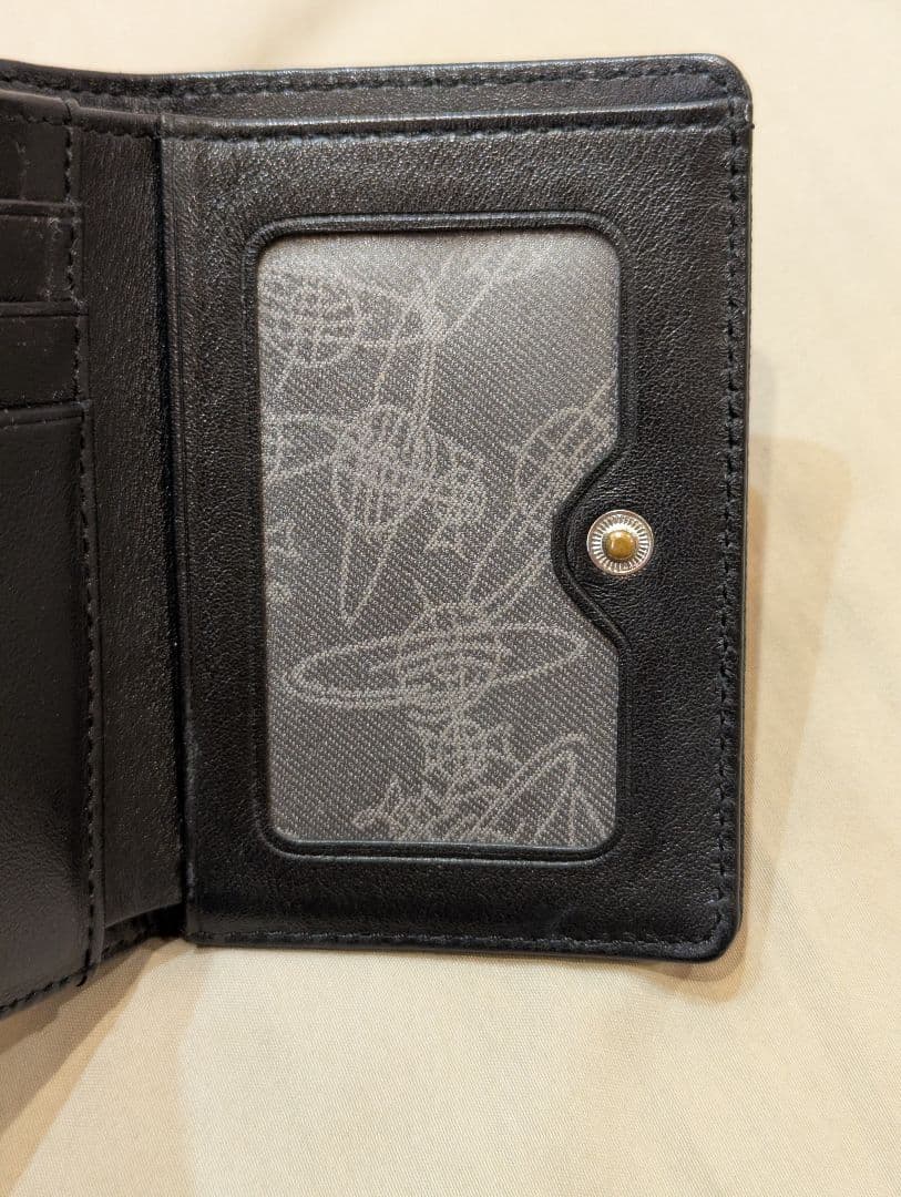 Vivienne Westwood ヴィヴィアン SAFFIANO 三つ折財布