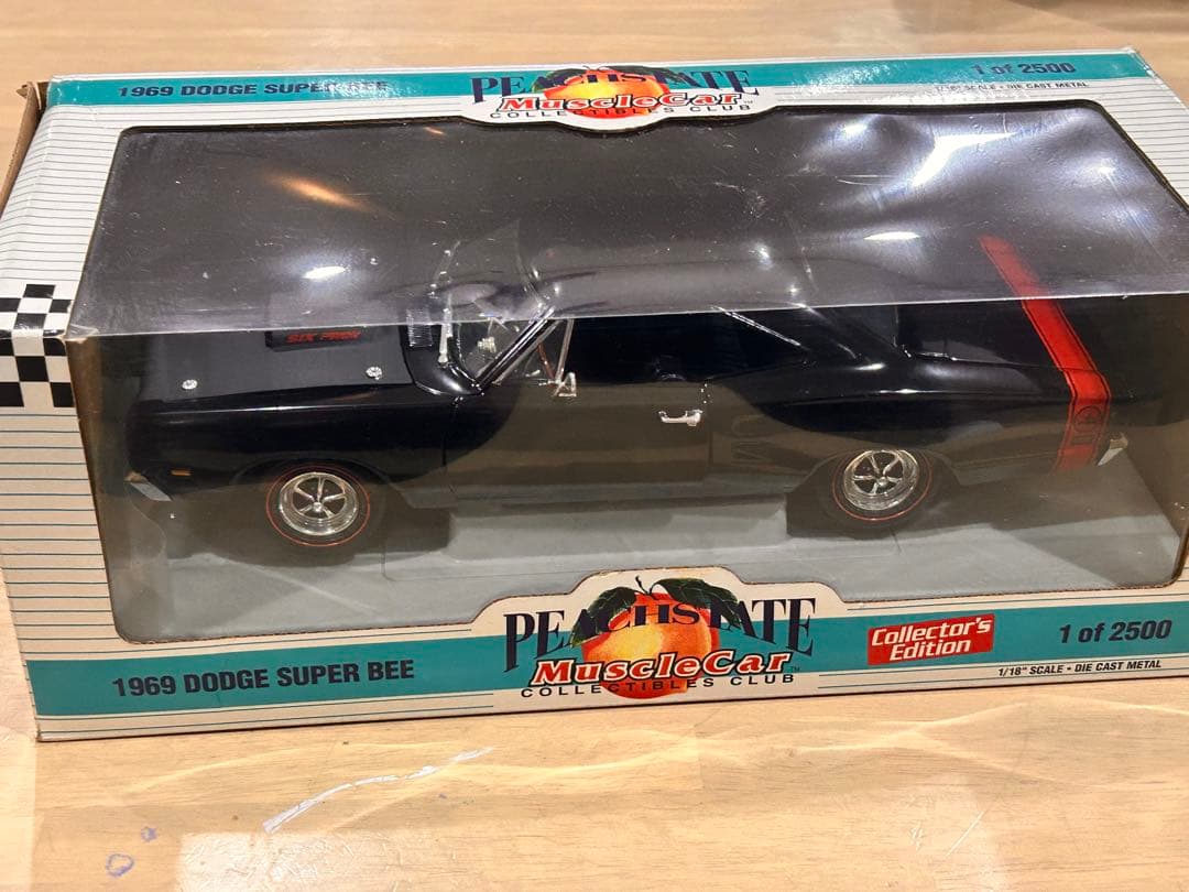 1969 Dodge Super Bee レア　ミニカー　模型　アメ車　ワイスピ