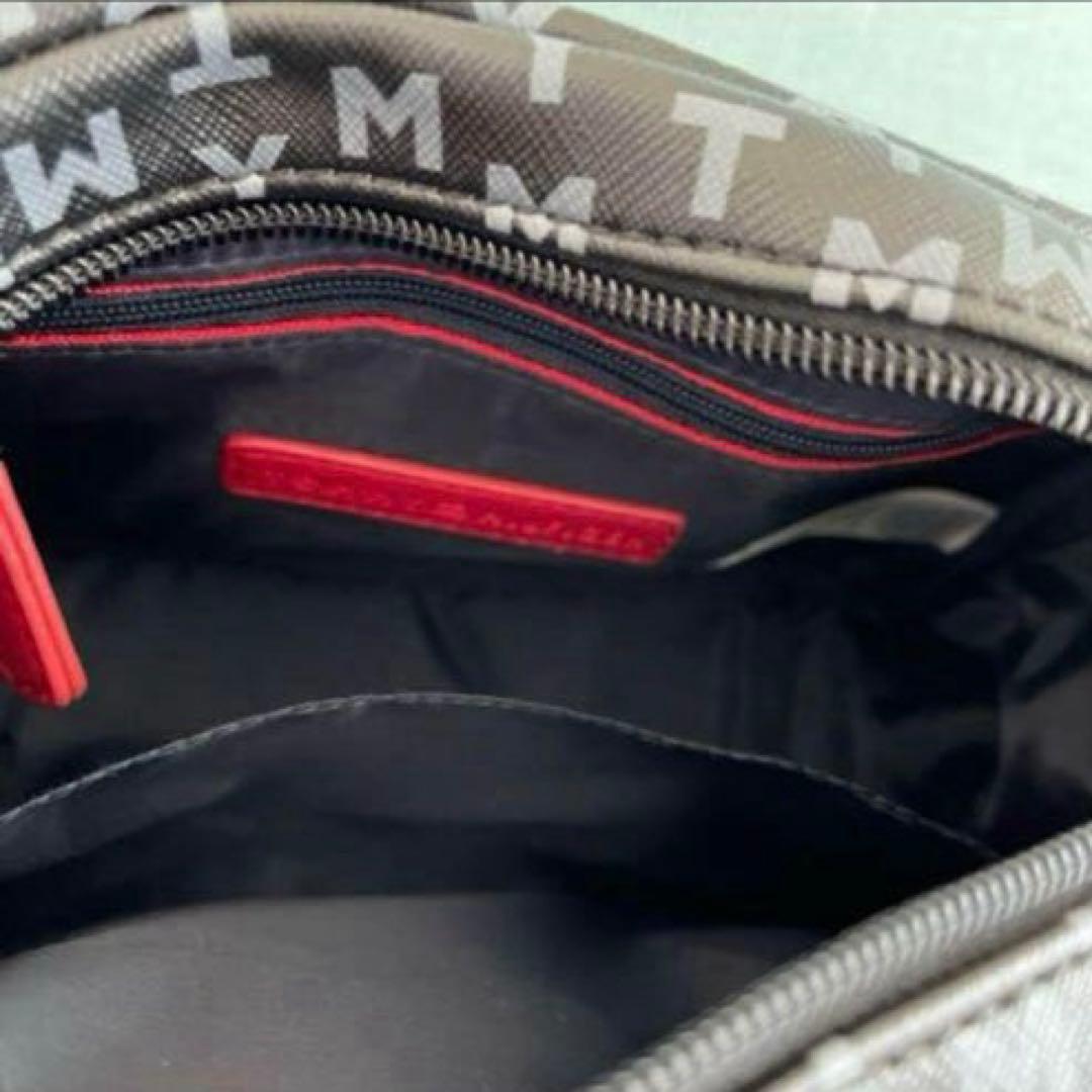 新品  ロゴプリントショルダーメッセンジャーバッグ