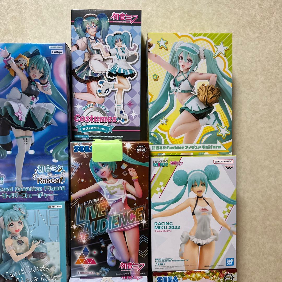 金魚様専用出品】初音ミク フィギュア 26個 AMP+ 長靴を履いた猫 親指