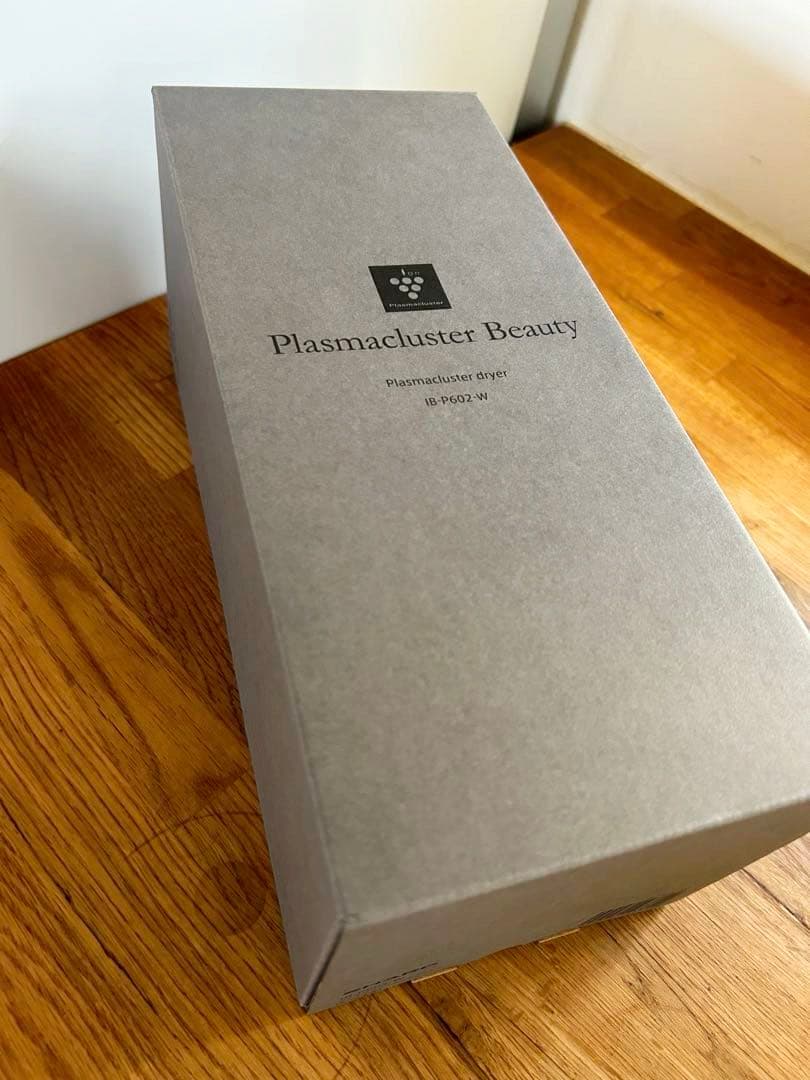 ⭐︎お値下げ♪⭐︎新品・未使用 SHARP ヘアドライヤー IB-P602-W