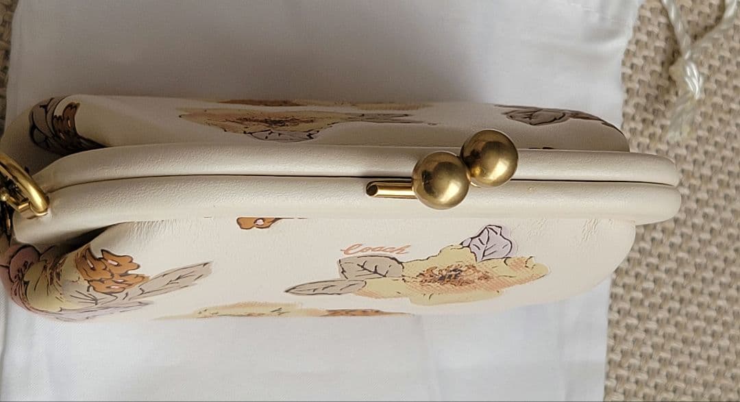COACH コーチ がま口 ケース 小銭入れ 花柄 フローラル レザー