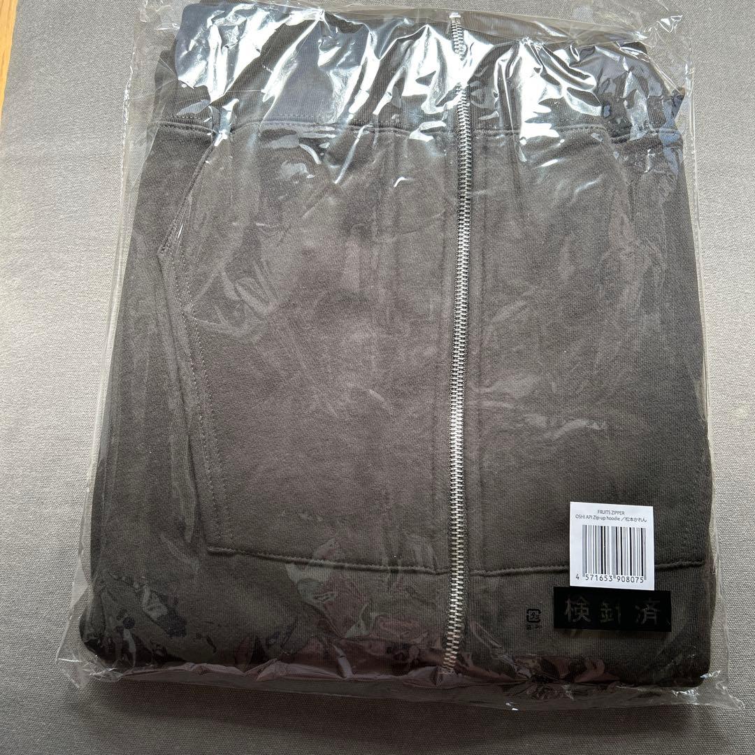 FRUITS ZIPPER 松本かれん 黒パーカー - メルカリ