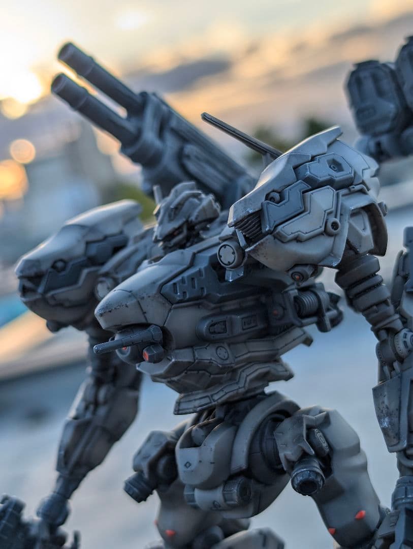 30MM アーマード・コア6 ナイトフォール 完成品 成形色ウェザリング仕上げ