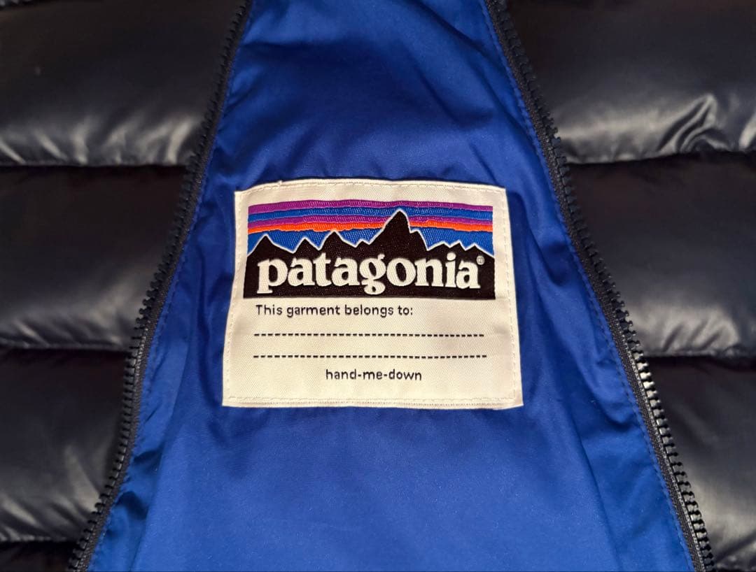 ▲美品 patagonia パタゴニア ベビー ダウン カバーオール ロンパース