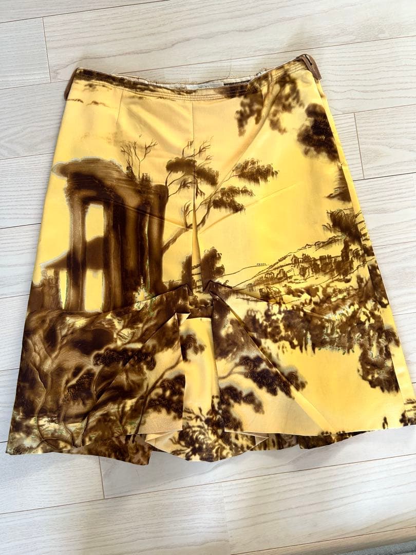 J*0様 超希少　プラダ　ウール　シルク　スカート　ひざ丈　PRADA コレクシ