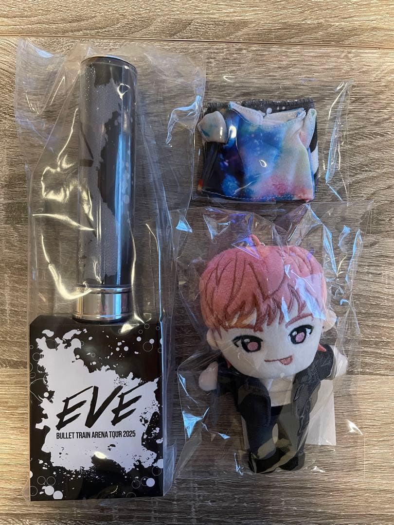 超特急 EVE シューヤ ペンライト、ぬいぐるみセット タレントグッズ